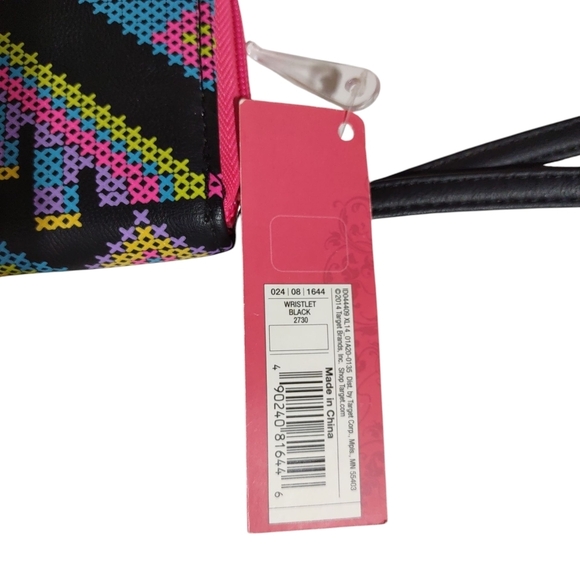 Xhilaration Black Pink Geometric Clutch Wristlet - Picture 3 of 4